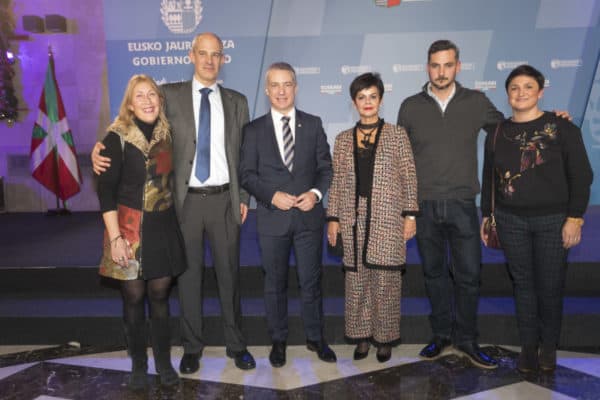 Recepción del Lehendakari con las instituciones